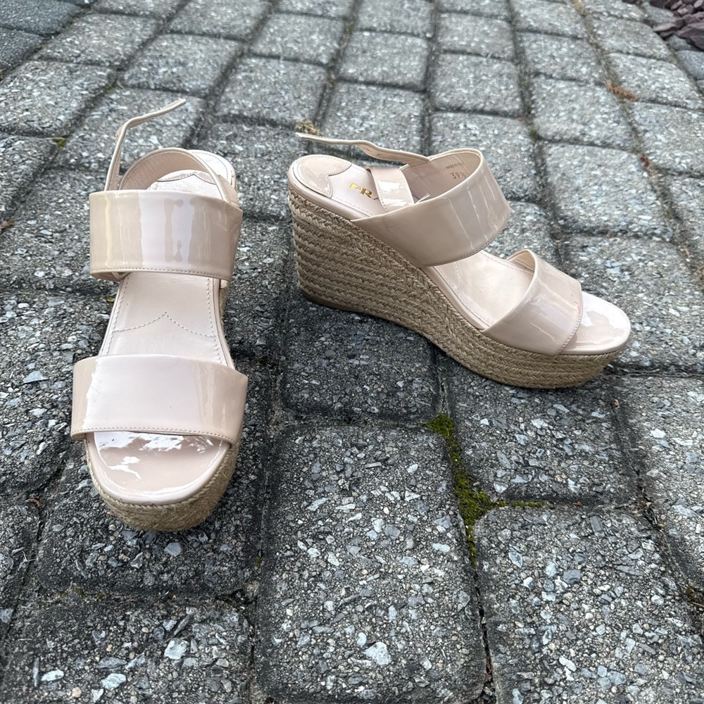 Prada Patent Leather Espadrille Wedge Sandals 🤎
